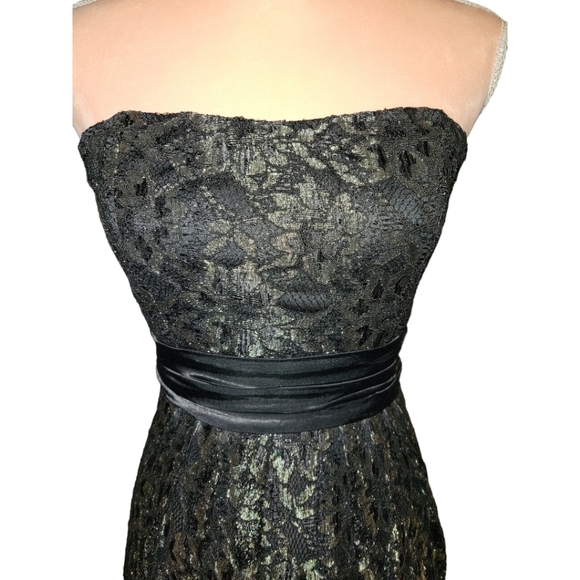Little Black Strapless Lace Mini Dress Size Small - Picture 3 of 6